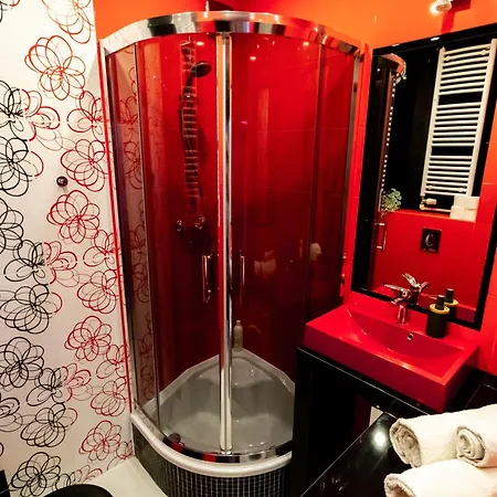 Hollidays وارسو